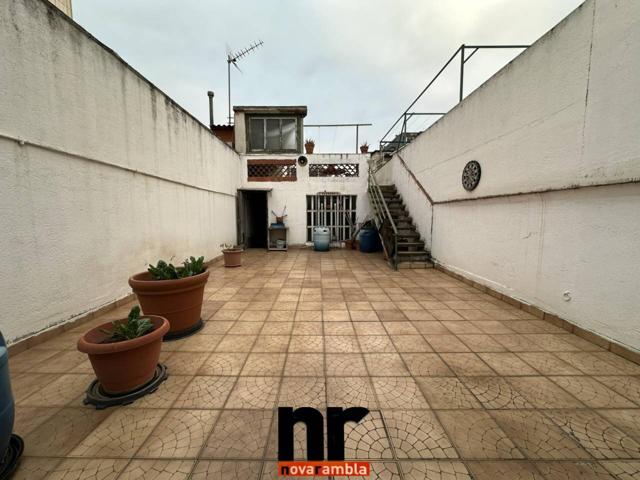 Casa adosada en venta en Centro photo 0