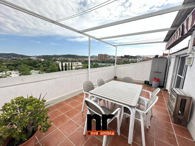 Dúplex en venta en Cruz Roja-Pont Vell photo 0