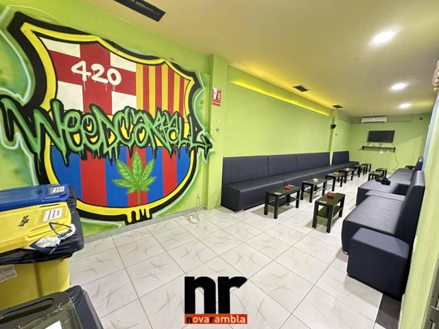 Local comercial en venta en Centro photo 0