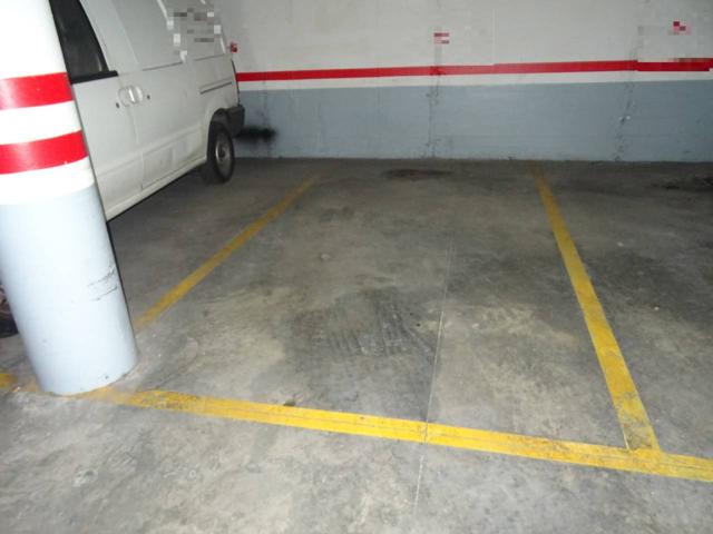 Parking en venta en Centre photo 0
