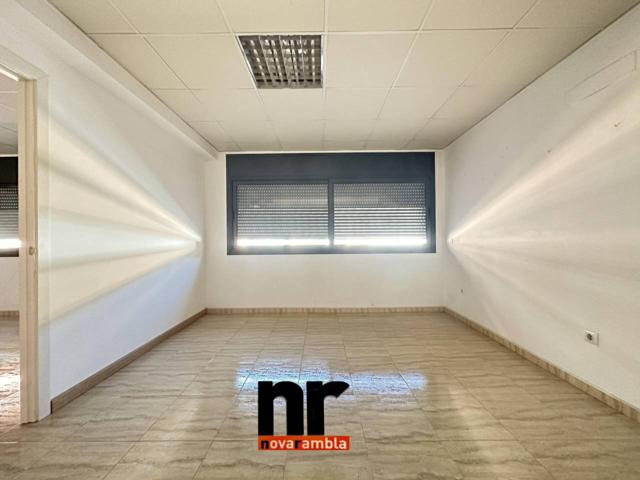 Local en alquiler en Centre photo 0