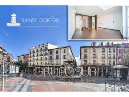 Exclusivo piso de lujo casi a estrenar en la Plaza de Fuente Dorada, en pleno centro de Valladolid photo 0