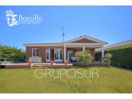 Bonito chalet independiente en el casco urbano de Boecillo, a 15 minutos del centro de Valladolid. photo 0