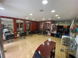 Local en traspaso en Can Rull photo 0