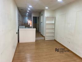 Alquiler de local comercial en Sabadell Centre photo 0