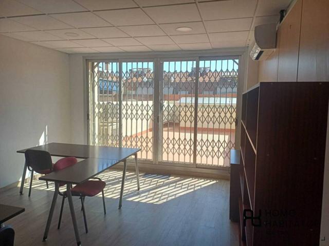 Alquiler de piso en Sabadell Centre photo 0