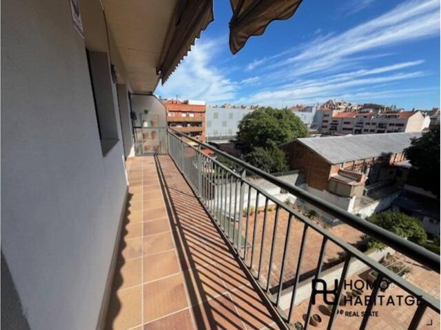 Venta de piso en Sabadell photo 0