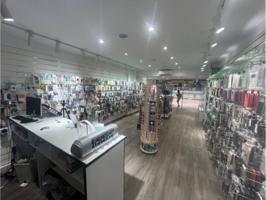 Local comercial en alquiler en Sabadell photo 0