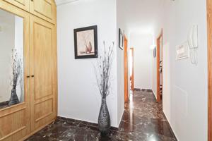 Piso en pleno centro de Motril photo 0