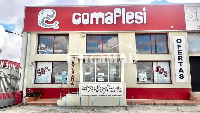 Inmobiliaria FincaMAD alquila gran nave industrial en Parla photo 0