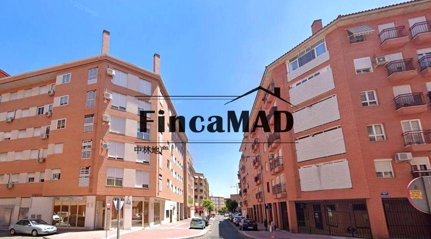 FINCAMAD INMOBILIARIA VENDE ESTE MAGNIFICO PISO EN ZONA LAS FUENTES photo 0