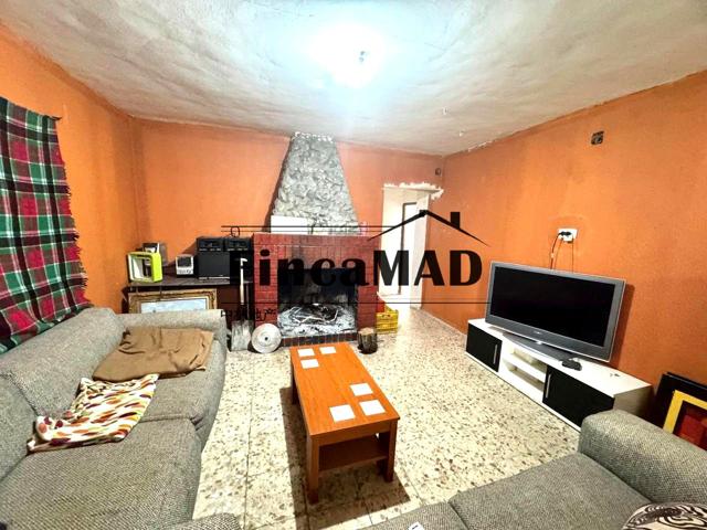 FINCAMAD INMOBILIARIA VENDE ESTE MAGNIFICA CASA INDEPENDIENTE photo 0