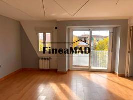 FINCAMAD ALQUILA EN EXCLUSIVA MAGNIFICA VIVIENDA EN EL BARRIO DE HORTALEZA photo 0