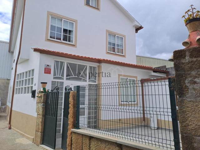 Casa alquiler anual - Boiro photo 0