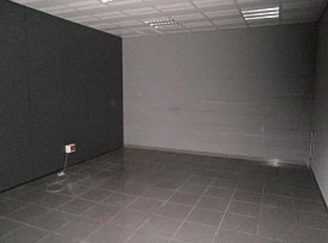 Local en venta en Bilbo de 156 m2 photo 0