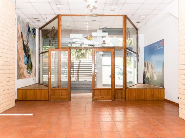 Local en venta en Bilbao de 383 m2 photo 0
