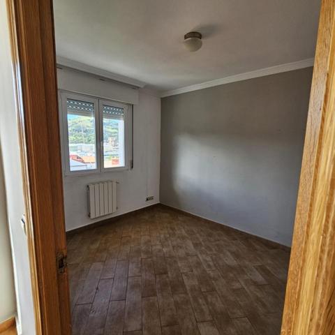 Piso en venta en Muskiz de 85 m2 photo 0