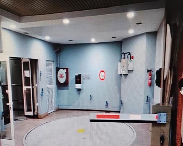 Plaza De Parking en alquiler en Bilbao de 15 m2 photo 0