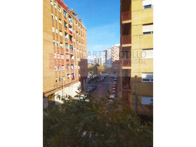 Piso en venta en Nucli Urbà photo 0