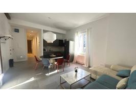 PISO EN ALQUILER CON 5 HABITACIONES EN EL CENTRO DE BILBAO. photo 0