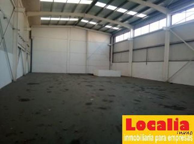 Nave industrial en Polígono Industrial de Barros photo 0