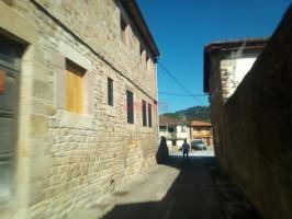 Local en alquiler en Arenas de Iguña de 240 m2 photo 0