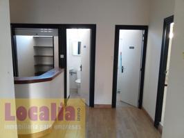 Interesante local como academia, clinica fisioterapia u otras actividades photo 0