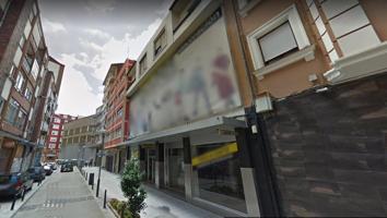 Edificio comercial en Torrelavega photo 0