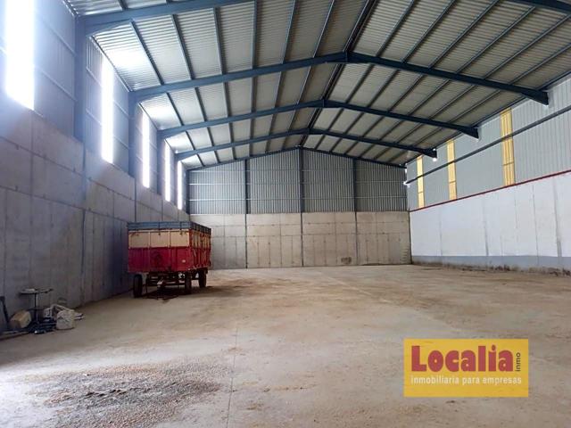 Nave Granelera en Palencia, junto a A-67 photo 0