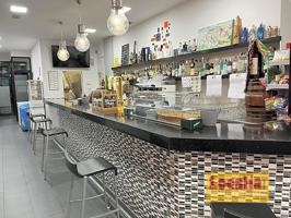 Bar Cafetería con cocina y terraza en Torrelavega photo 0