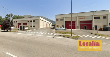 Nave industrial en Barros, Los Corrales de Buelna photo 0