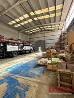 Nave Industrial de 500 m2 en Los Corrales de Buelna photo 0