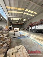 Nave de 1400m2 con edificio comercial en Cantabria photo 0
