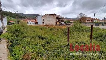 Solar urbano: 1012 m² en Somahoz, Cantabria photo 0