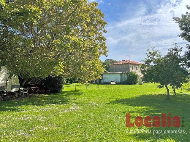 Chalet de 200 metros y extenso terreno, Arnuero, Cantabria photo 0