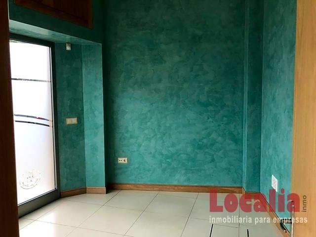 Local comercial para oficina en Torrelavega. photo 0