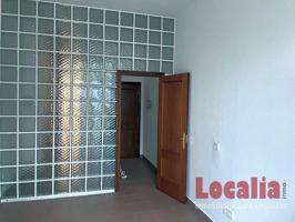Local para oficinas en Torrelavega, Cantabria. photo 0