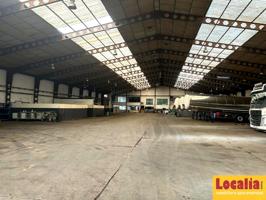 Estupenda nave de 3000 m² con campa. Reocin photo 0