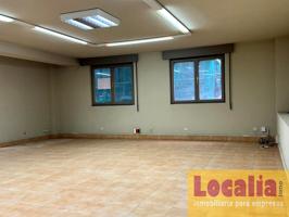 Local de 120 m² en alquiler en Santander. photo 0