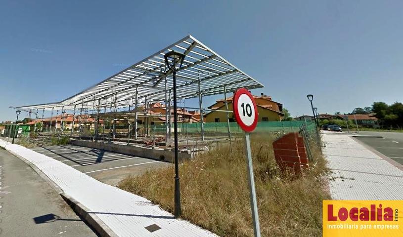 Local en venta en Comillas de 1328 m2 photo 0