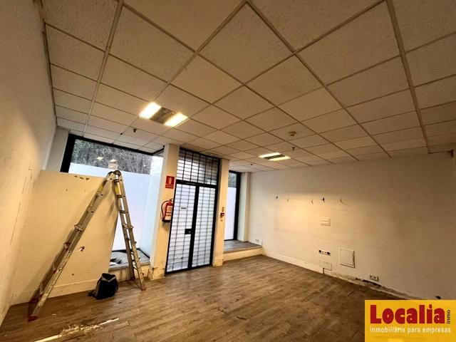 Local en alquiler en Torrelavega de 35 m2 photo 0