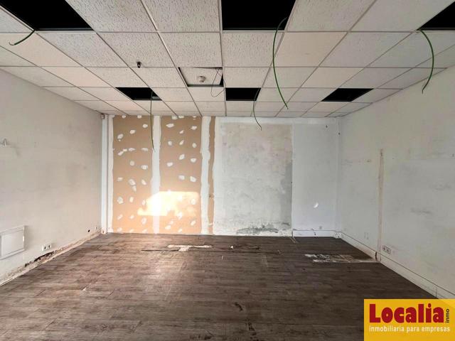 Local en alquiler en Torrelavega de 35 m2 photo 0