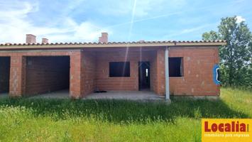Promo unifamiliares en venta en Lerma, Burgos. photo 0