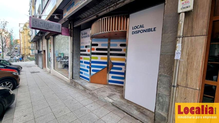 Amplio local de dos niveles en alquiler.Santander. photo 0