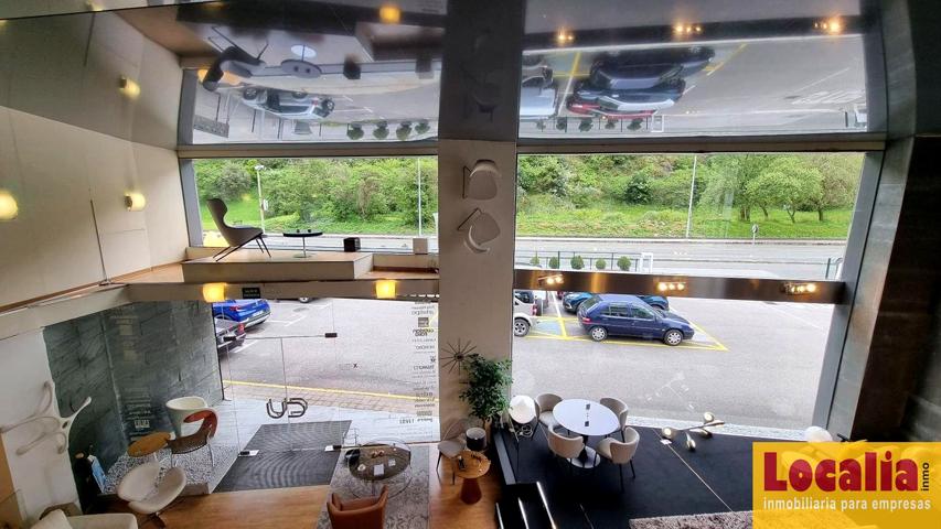 Extensa y actractiva nave en venta en Santander. photo 0