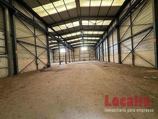 NAVE IDEAL COMO CENTRO DEPORTIVO, PADEL, ROCODROMO, ... photo 0