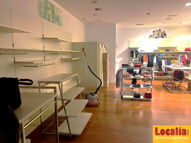 Interesante y amplio local comercial en Palencia. photo 0