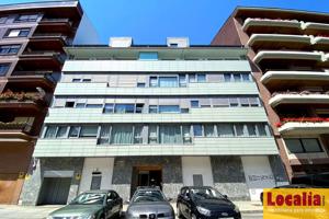 Amplio local comercial en bruto, Torrelavega. photo 0