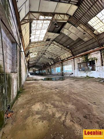 Amplia nave de 1300 metros en alquiler, Astillero. photo 0