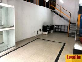 Amplio local en alquiler o venta, Torrelavega photo 0